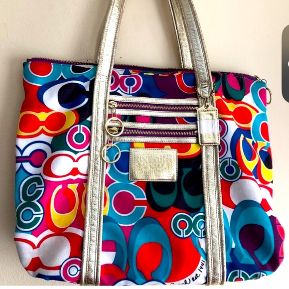 PICK ANY 3 | Coach Poppy “Daisy” graffiti - Picture 11 of 14